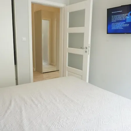 Home3city Plaza Retro Daire
